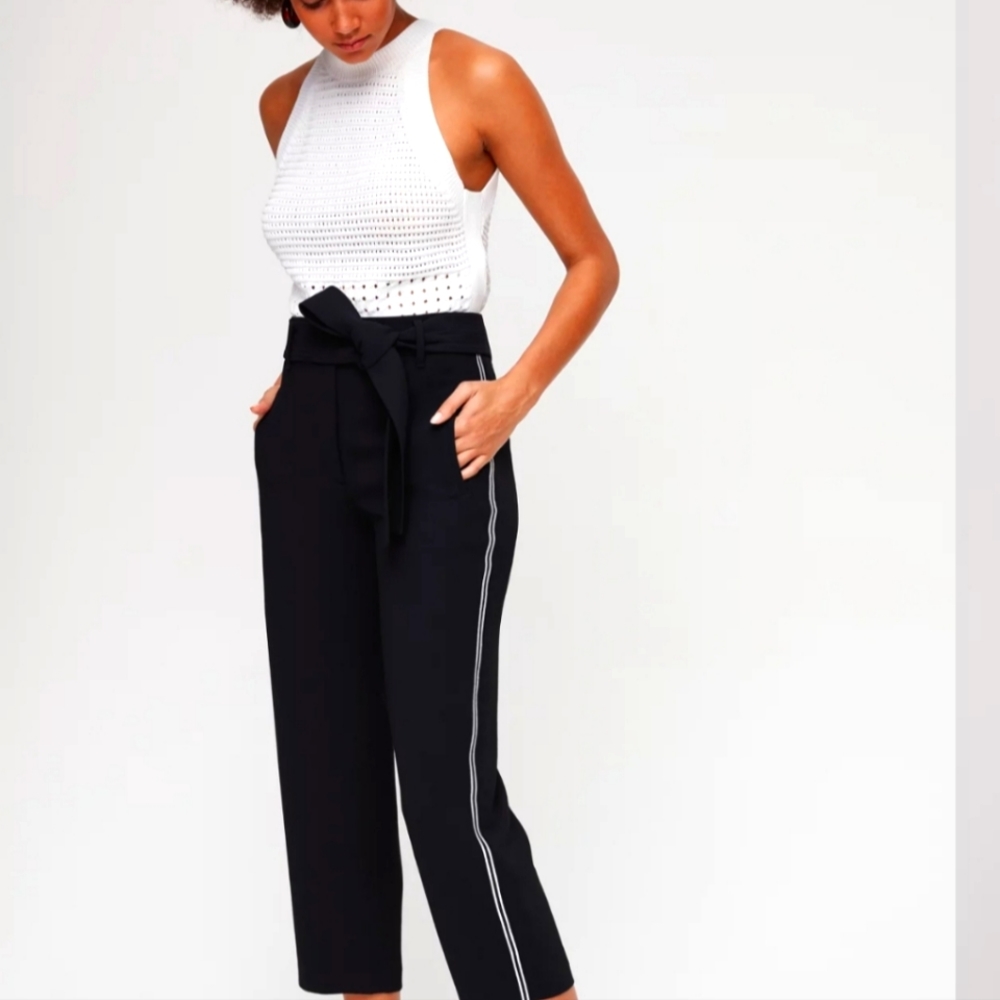 Jallade Tie Front Pants